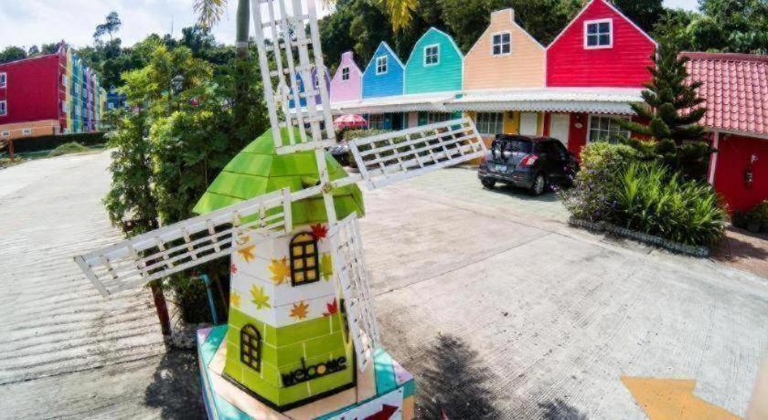 Holland Patong